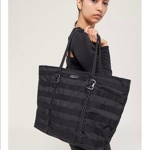 New with tags! Nike Sportswear AF1 BIG Tote Bag